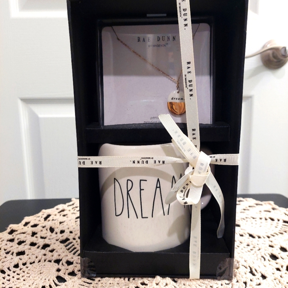 Rae Dunn dream mug and necklace set.